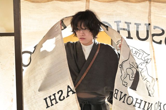 島田健次郎役の佐野晶哉