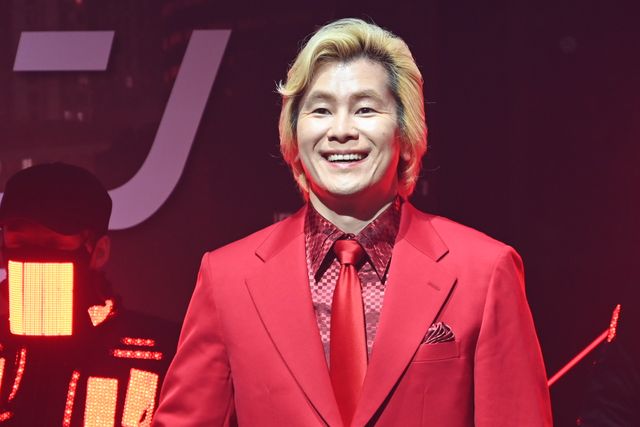 スギちゃん、赤色デニムベストで“ワイルドだぜぇ”！映画『トロン：アレス』東京侵食ナイト（6枚目）