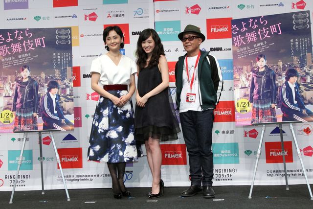 前田敦子、歌舞伎町について尋ねられ、思わずたじろぐ！　「あまり縁がないので」　画像ギャラリー（13枚目）