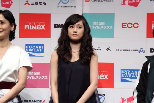 前田敦子、歌舞伎町について尋ねられ、思わずたじろぐ！　「あまり縁がないので」　画像ギャラリー（18枚目）