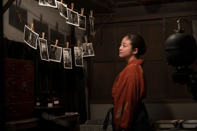 朝ドラ「あんぱん」のぶ“愛国の鑑”として悩み続けた日々＜6枚＞（2枚目）