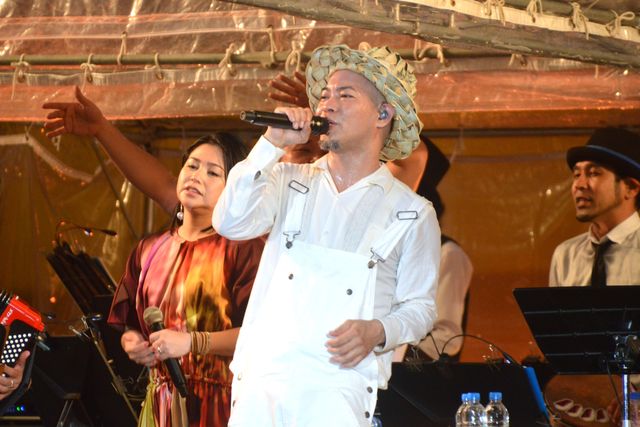 大盛り上がり！「エンディングライブ　島ぜんぶでおーきなバンドステージ」（8枚目）