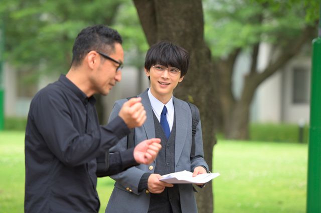 吉沢亮×新木優子×杉野遥亮、仲良し3ショット！『あのコの、トリコ。』オフショット＆撮影メイキングカット：フォトギャラリー