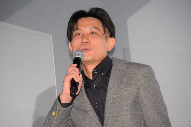 JO1豆原一成、嬉しそうにポーズ！映画『半径1メートルの君～上を向いて歩こう～』大ヒット御礼舞台あいさつ（7枚目）