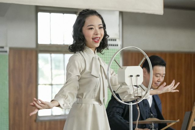 大ファンだという学生が…「ブギウギ」第51回の場面写真（5枚目）