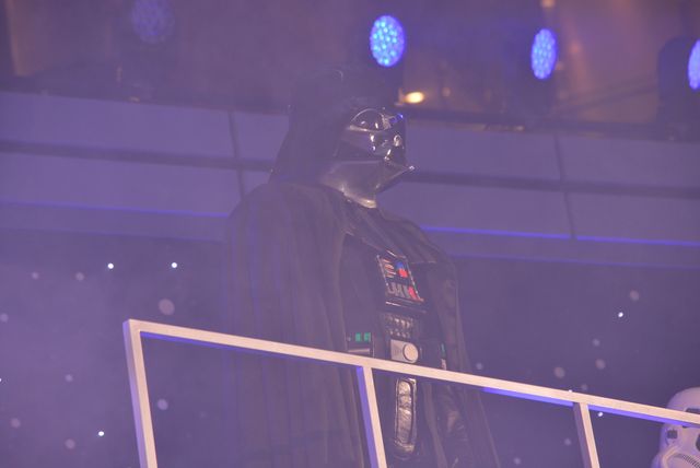 ベイダー卿、デス・スターと共に六本木に降臨！『ローグ・ワン』ジャパンプレミアフォトギャラリー（14枚目）