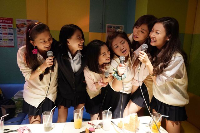 篠原涼子の制服姿も！『SUNNY 強い気持ち・強い愛』場面写真（6枚目）