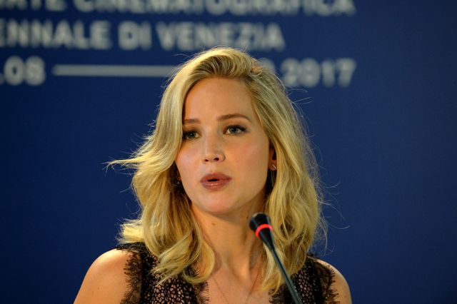 ジェニファー・ローレンス、恋人ダーレン・アロノフスキー監督と登場！（14枚目）