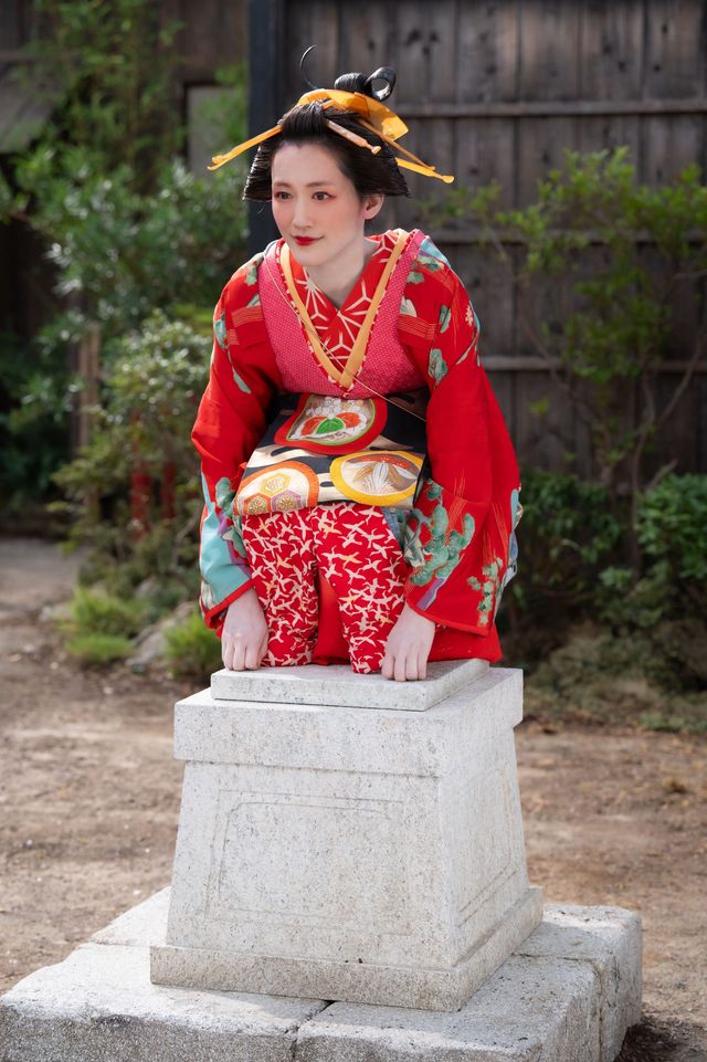 「べらぼう」綾瀬はるかの花魁ビジュアル　九郎助稲荷が人の姿に変身！（3枚目）