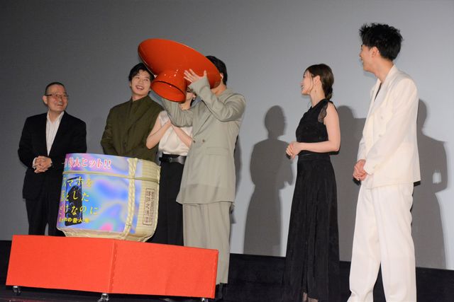 千葉雄大＆白石麻衣『スマホを落としただけなのに　囚われの殺人鬼』初日舞台あいさつ（13枚目）