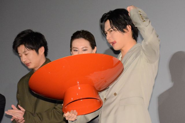 千葉雄大＆白石麻衣『スマホを落としただけなのに　囚われの殺人鬼』初日舞台あいさつ（14枚目）