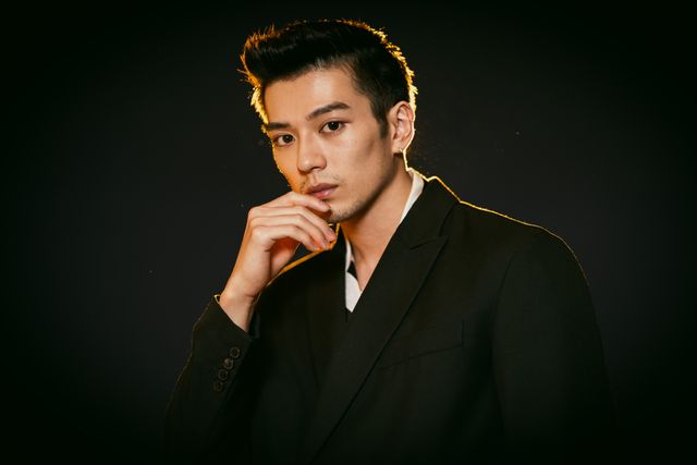 黒が似合いすぎ…新田真剣佑『鋼の錬金術師』完結編インタビューカット集：フォトギャラリー