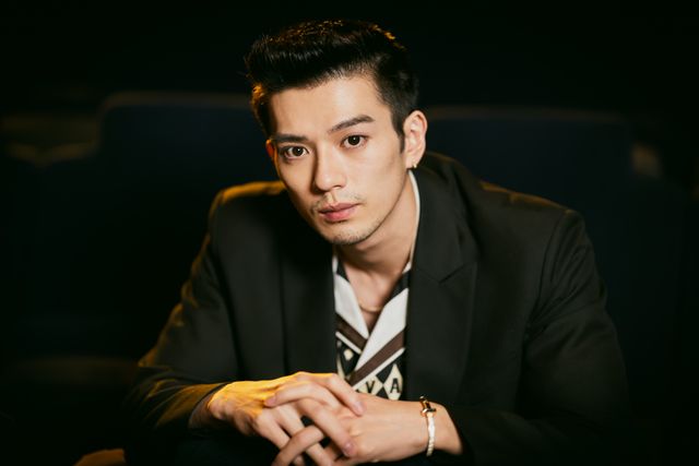 黒が似合いすぎ…新田真剣佑『鋼の錬金術師』完結編インタビューカット集（2枚目）