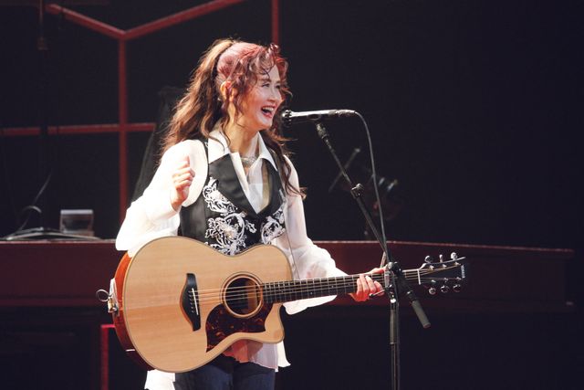 中島みゆきのコンサートが劇場で！『縁会2012～3 劇場版』フォトギャラリー（4枚目）