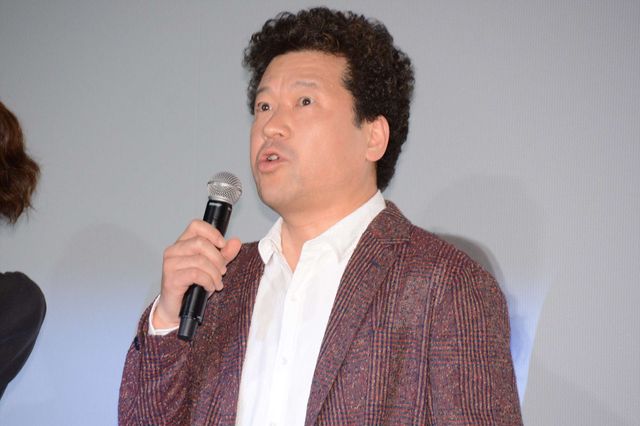 山田孝之＆長澤まさみ、ヒット祈願で鏡開き！『50回目のファーストキス』公開記念舞台あいさつ（9枚目）