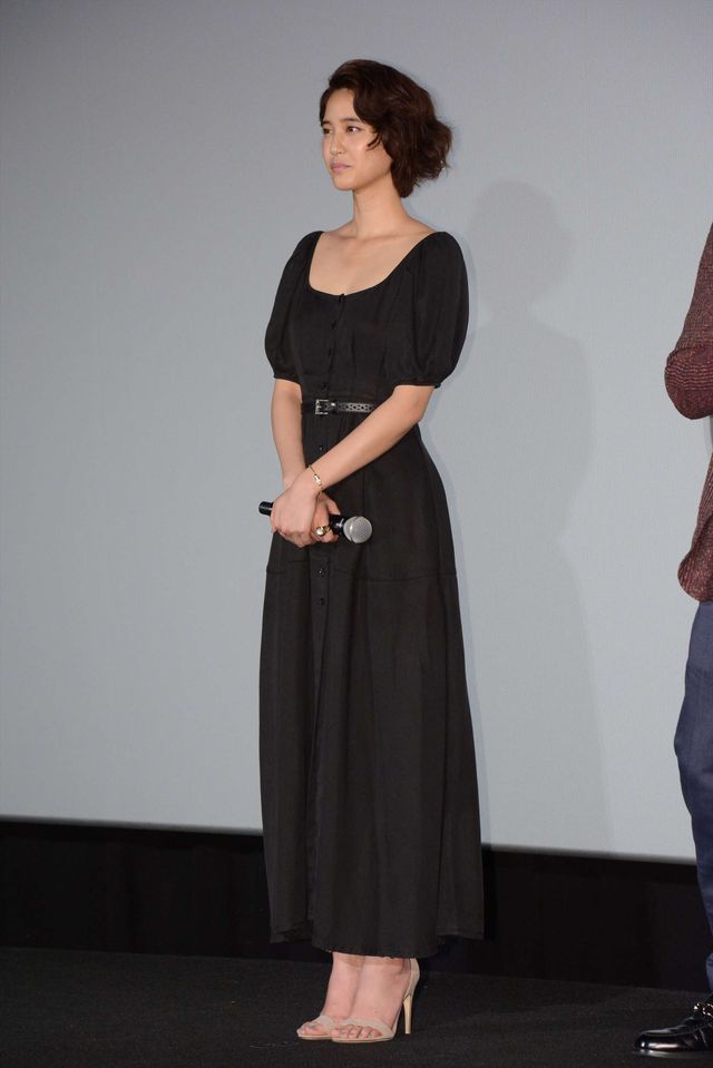 山田孝之＆長澤まさみ、ヒット祈願で鏡開き！『50回目のファーストキス』公開記念舞台あいさつ（16枚目）