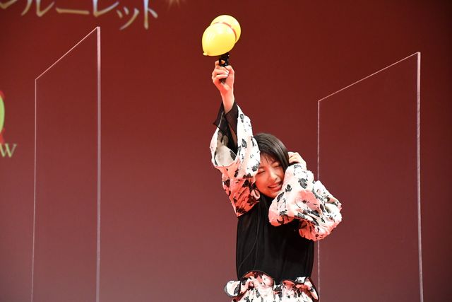 浜辺美波、高杉真宙、藤井流星ら登場！『映画　賭ケグルイ　絶体絶命ロシアンルーレット』完成披露報告会（14枚目）