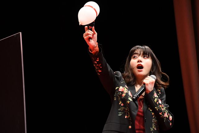 浜辺美波、高杉真宙、藤井流星ら登場！『映画　賭ケグルイ　絶体絶命ロシアンルーレット』完成披露報告会（15枚目）