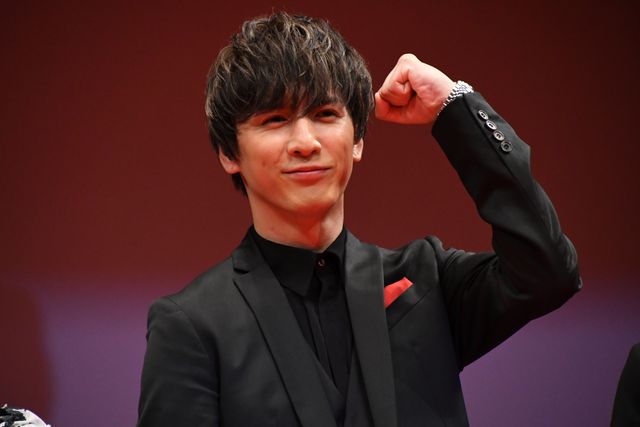 浜辺美波、高杉真宙、藤井流星ら登場！『映画　賭ケグルイ　絶体絶命ロシアンルーレット』完成披露報告会（16枚目）