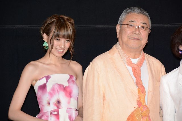 中尾彬、南明奈に「うまくやってくれよ」と激励！『愛を積むひと』大ヒット記念イベントフォトギャラリー（14枚目）