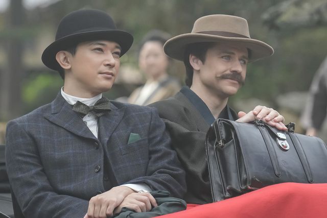 山橋（柄本時生）もやって来て…朝ドラ「ばけばけ」第73回の場面写真（3枚目）