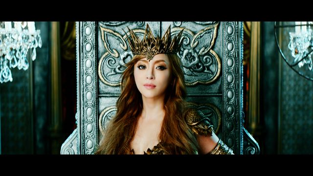 クイーン浜崎あゆみ、セクシー衣装で魅了！フォトギャラリー（16枚目）