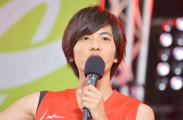 志尊淳、バスケのユニフォーム姿で登壇！映画『走れ！T校バスケット部』キックオフミーティング（3枚目）