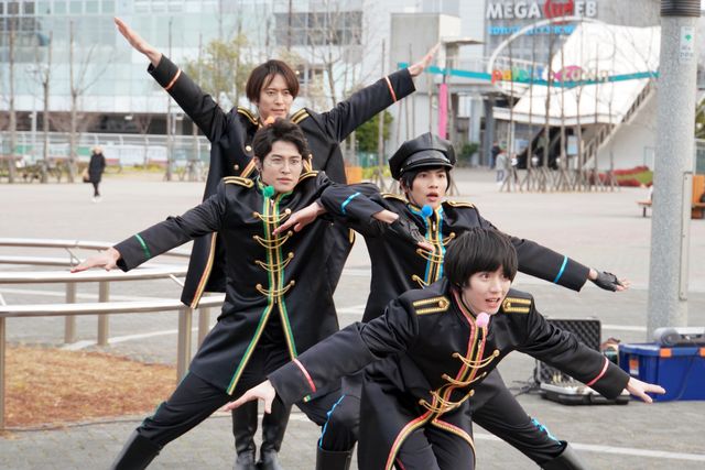 志尊淳がイケメン宇宙人に！『劇場版　ドルメンX』場面写真（7枚目）