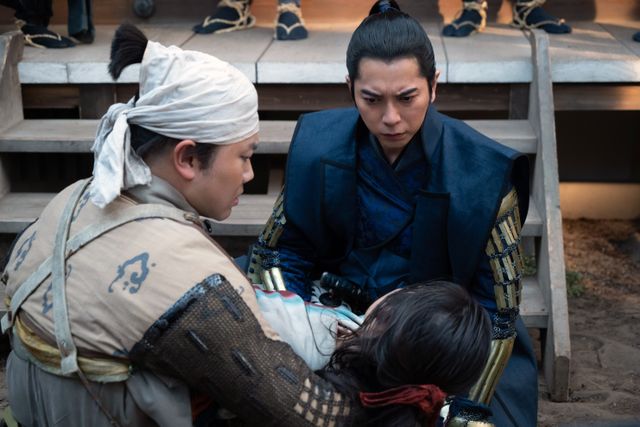 涙の松本潤＆伊東蒼の共演シーン「どうする家康」第14回場面写真：フォトギャラリー
