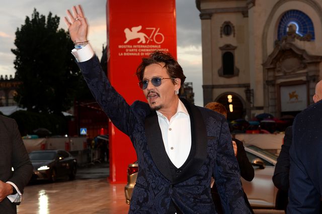 スカヨハ！ブラピ！ドヌーヴ！ジョニデ！ベネチア映画祭レッドカーペット＜全26枚＞（21枚目）