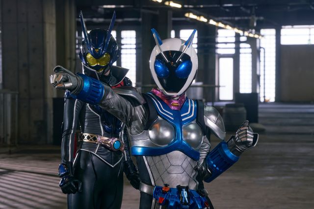 宇宙キター!真野恵里菜が声を当てた仮面ライダーなでしこ