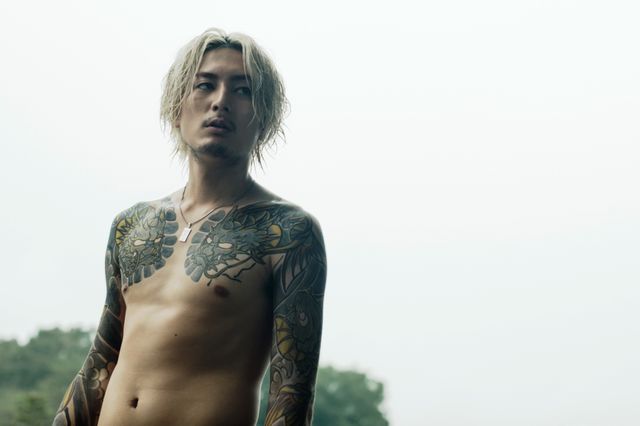 間宮祥太朗、初主演映画で刺青姿！『全員死刑』ギャラリー（4枚目）