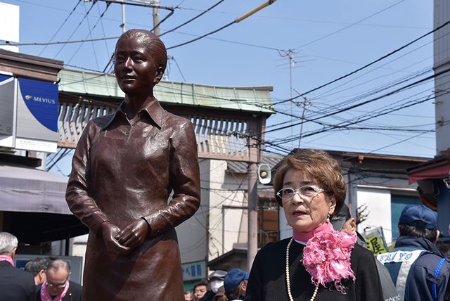 柴又駅に「さくら」の銅像が！『男はつらいよ』さくら銅像完成記念除幕式典フォトギャラリー（14枚目）