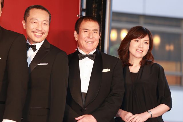 真木よう子、オールキャストにホレボレ！『孤狼の血』完成披露試写会（15枚目）