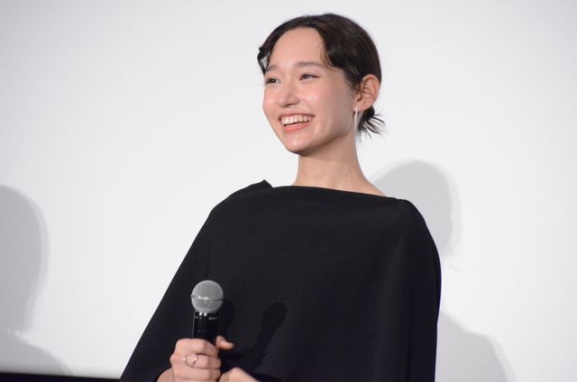 永瀬廉、吉川愛をスマートにエスコート！映画『鬼の花嫁』公開前夜祭舞台あいさつ（11枚目）