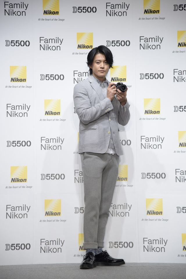 小栗旬、ニコン新製品発表会に出席！フォトギャラリー（2枚目）