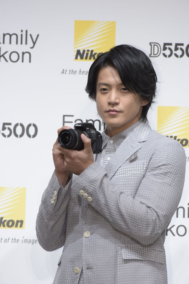 小栗旬、ニコン新製品発表会に出席！フォトギャラリー（7枚目）