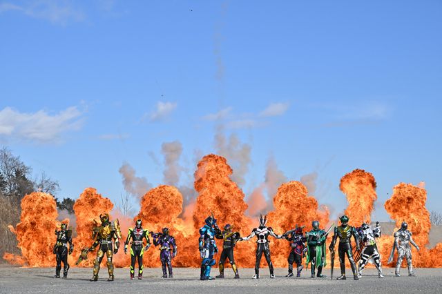 歴代アウトサイダーズ集結！完結編「アウトサイダーズと最期の戦い」新場面写真：フォトギャラリー