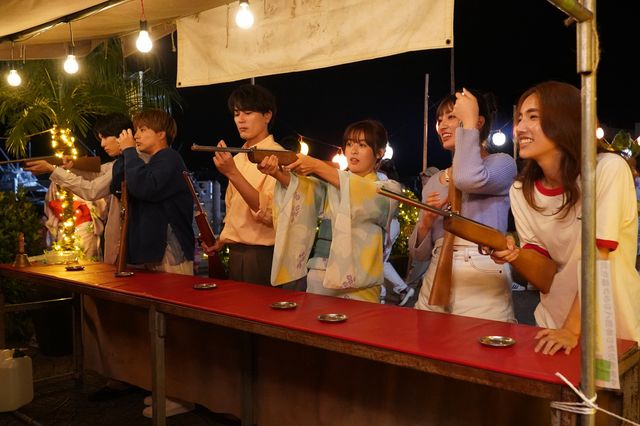 恋の矢印が一気に！月9「真夏のシンデレラ」2話場面写真（2枚目）