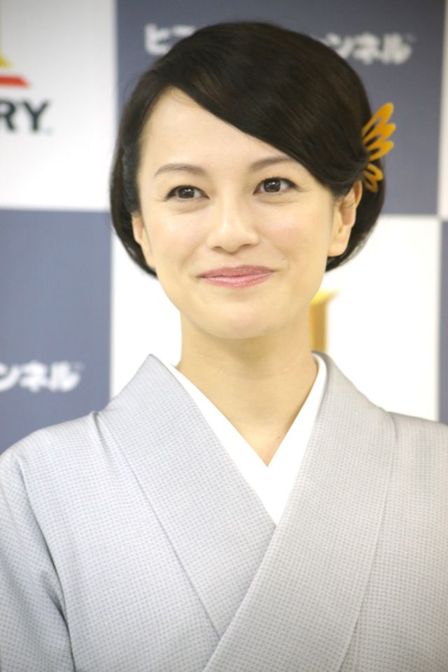 牧瀬里穂の着物姿フォトギャラリー：フォトギャラリー