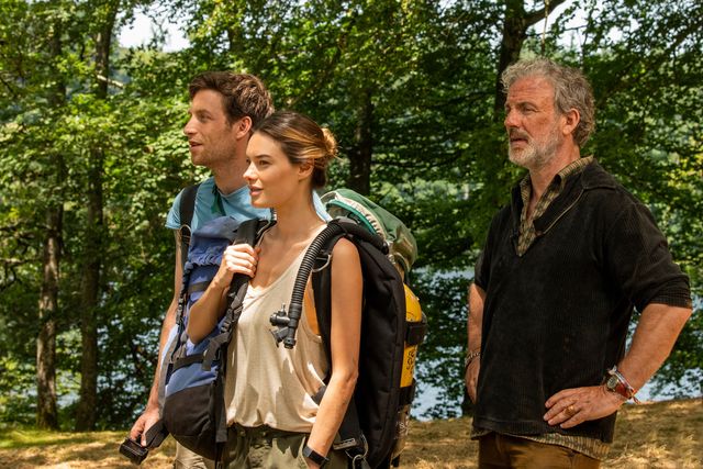 なぜグランドピアノ？『ザ・ディープ・ハウス』場面写真（3枚目）