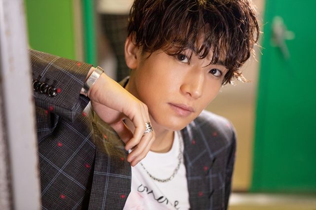 美しい岩田剛典…インタビューカット集（4枚目）