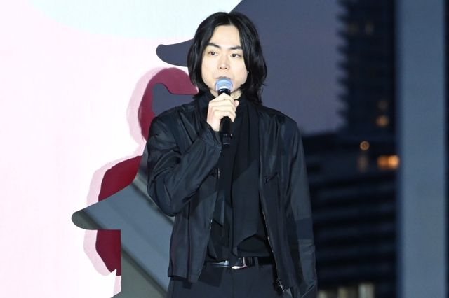 本木雅弘・菅田将暉・吉高由里子・宮舘涼太らズラリ！『黒牢城』ジャパンプレミアレッドカーペットセレモニー（14枚目）