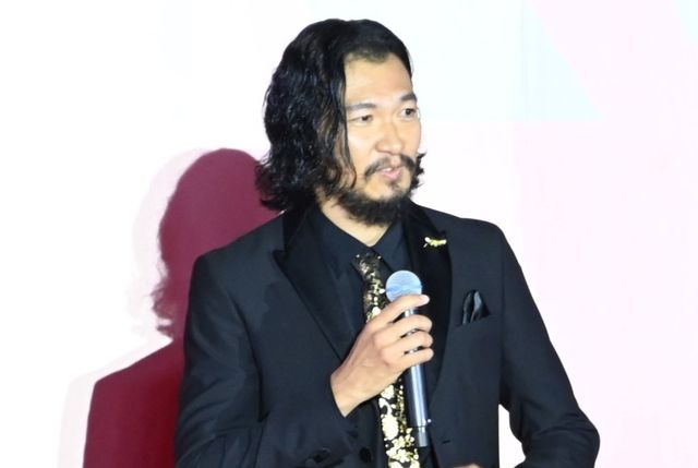 本木雅弘・菅田将暉・吉高由里子・宮舘涼太らズラリ！『黒牢城』ジャパンプレミアレッドカーペットセレモニー（21枚目）