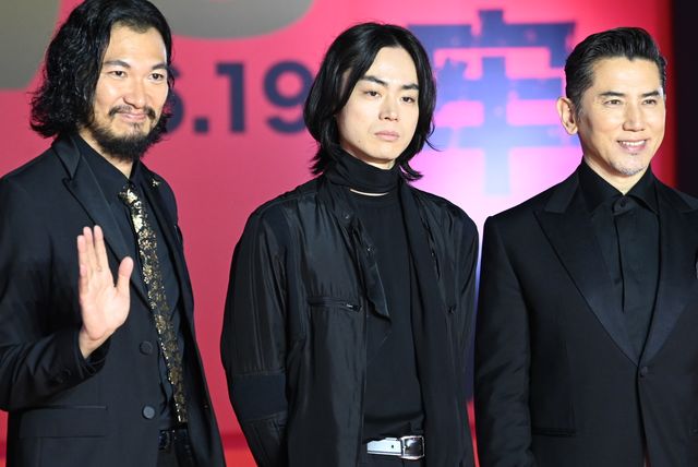 本木雅弘・菅田将暉・吉高由里子・宮舘涼太らズラリ！『黒牢城』ジャパンプレミアレッドカーペットセレモニー（39枚目）