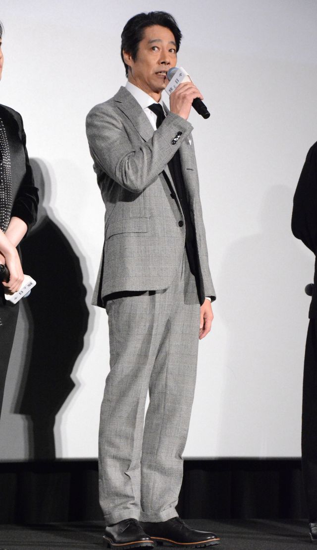 シム・ウンギョン＆河合優実、美の競演！『旅と日々』ロカルノ国際映画祭トロフィーお披露目（5枚目）