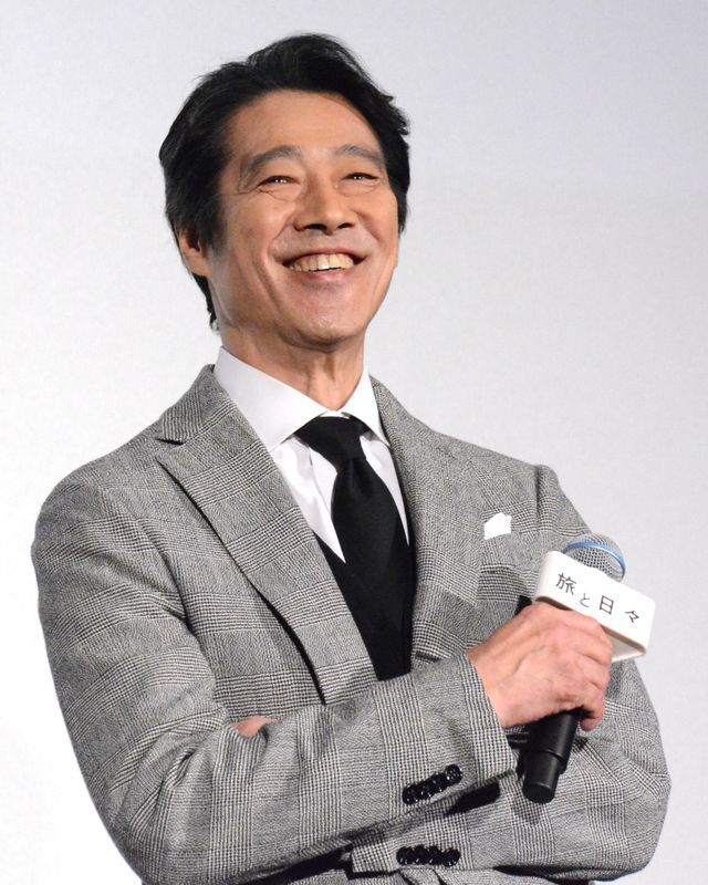 シム・ウンギョン＆河合優実、美の競演！『旅と日々』ロカルノ国際映画祭トロフィーお披露目（11枚目）