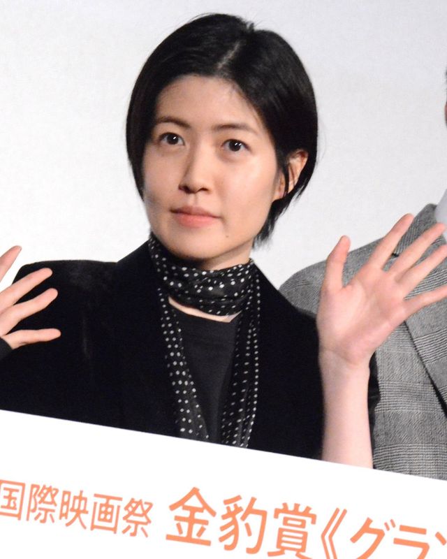 シム・ウンギョン＆河合優実、美の競演！『旅と日々』ロカルノ国際映画祭トロフィーお披露目（19枚目）