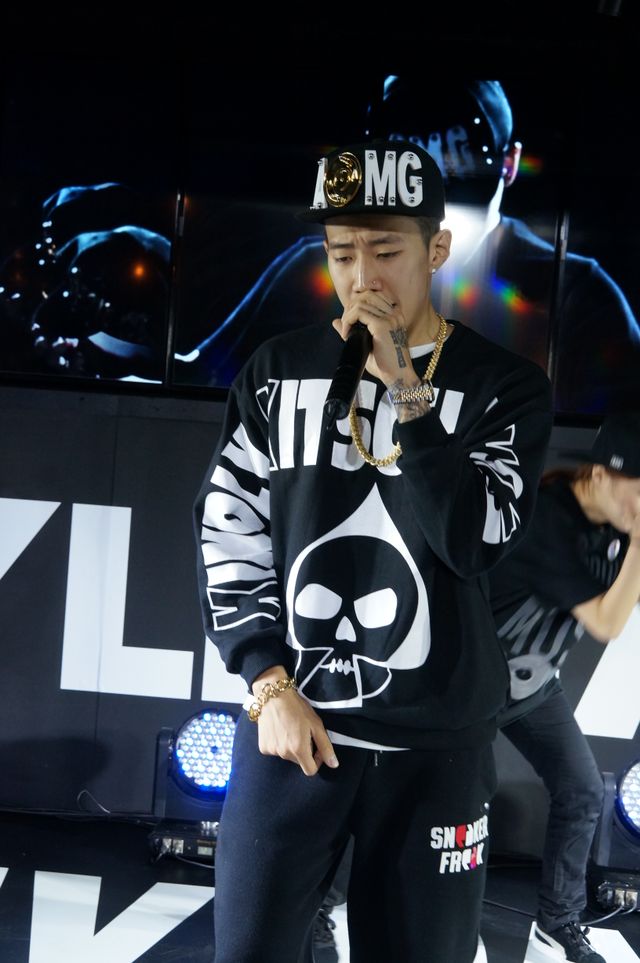 パク・ジェボムがパフォーマンス！写真ギャラリー（6枚目）