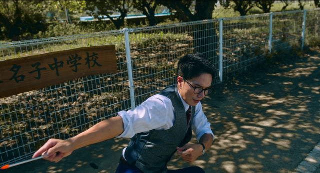 キレッキレの酔拳！『劇場版　おいしい給食　卒業』場面写真（3枚目）